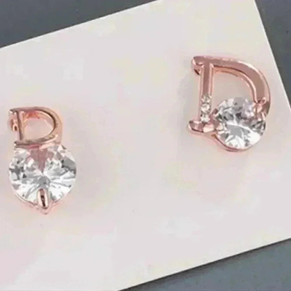 Asymmetrical gose gold earrings studs D - Picture 7 of 8